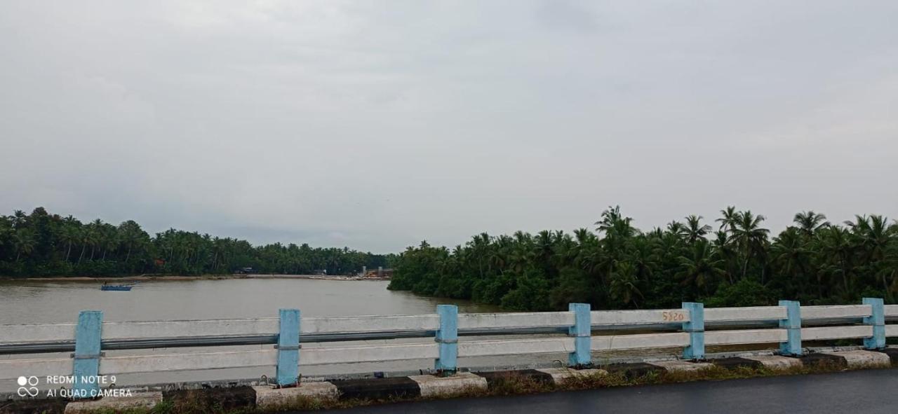 Shruthi'S Aarohi-Nature'S Retreat Mulappilangād Εξωτερικό φωτογραφία